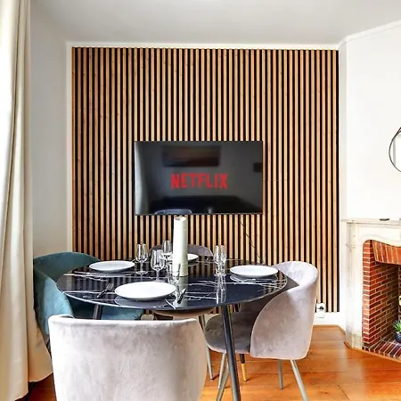 After B00Klng Need Scаn Qr-C0Dе --Cozy Duplex Near Eiffel Tower With Апартаменты